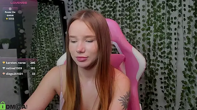 Nicole_Vasquez - make my ass red