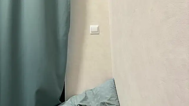 BirgitKamal - finger ass
