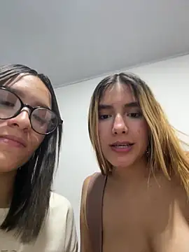 Lucy_lu01 - Show pussy and show tits