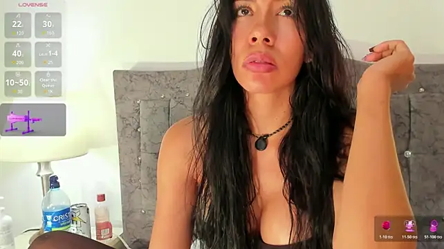 KatiaLover05 - 💜😈plug anal+ 20 spanks on my ass💜😈