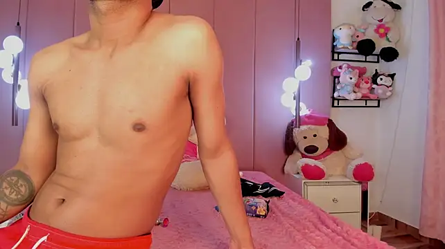 Liah_Marthina - cowgirl ass to cam