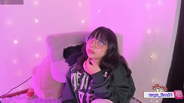 ArysUwU - SPANK ASS X5