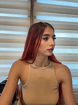 VixenRosse - Nipple tease