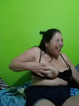 SalmaParis_Lm - SUCK NIPPLES