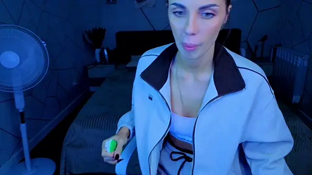 Amelia_Broooks - water on naked body