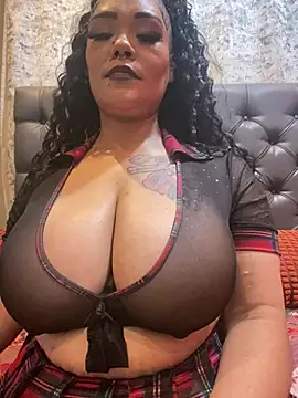 SEXYPRADAxx11 - oil hard big brown nipples