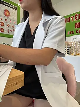 Sneaky_Cumshoot - Intern is masturbating in ophthalmology