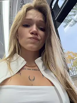 StreetSquirt - allow him touch my boobs