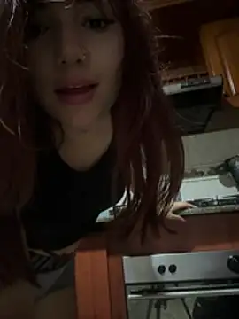 Amelia_rousse26 - one finger in my ass