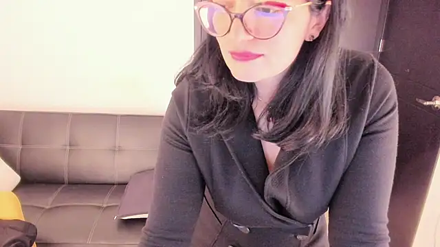 Adriana71 - Flash Boobs