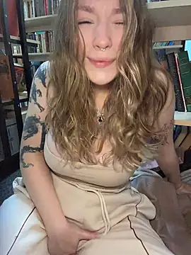 _NotYourSlut_ - hi Mimi 💕