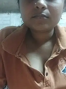Tamilhot_nithiya - To buy a lush