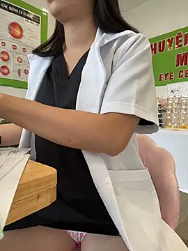 Sneaky_Cumshoot - Intern is masturbating in ophthalmology