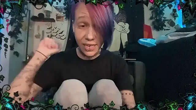 Toxlyn - All tippers get a pussy vid AT GOAL