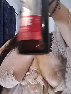 LucyDiamonds1 - TSUNAMI SQUIRT AND CUM
