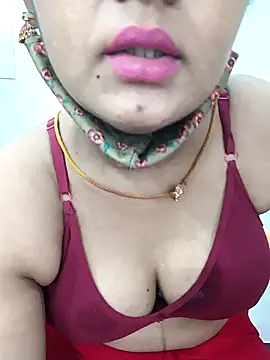 Ramya-hot-gueen - Boobs show