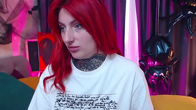 Nina_Blum_ - pussy close up