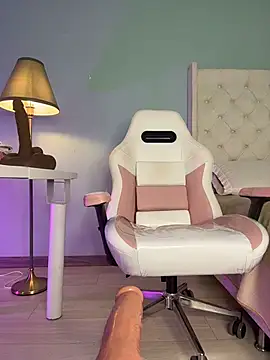 Sharon_leone26 - control toy x 3 minutes