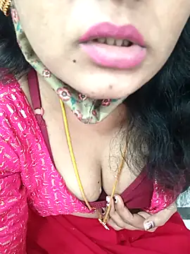 Ramya-hot-gueen - Boobs show