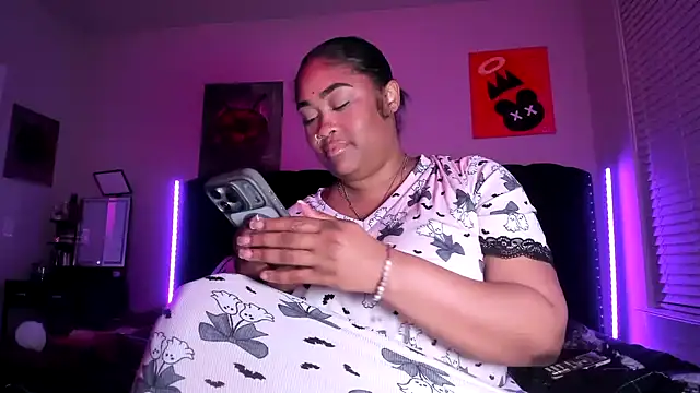 Lovelyzylah - Second Day Jitters + Cum 🙈💦💕