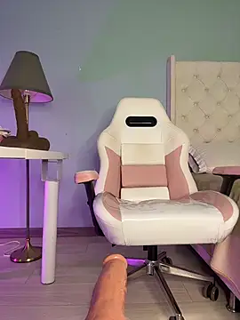 Sharon_leone26 - control toy x 3 minutes