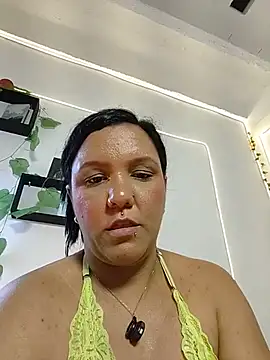 Capricornio_ - Delicioso squirt en boca