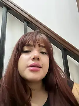 Amelia_rousse26 - one finger in my ass