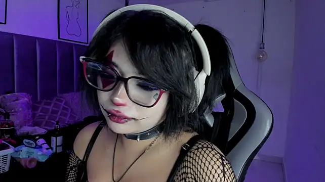 Kitty_Gang - Fuck my ass for the first time 🥵🍑😈