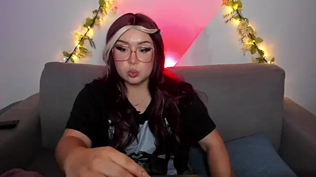Valyi_ - Flash boobs + oil