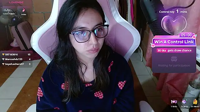 Maggie_Fox3