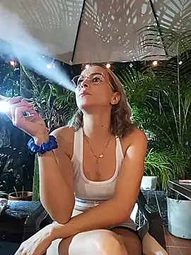 Lia_damasco - undress me