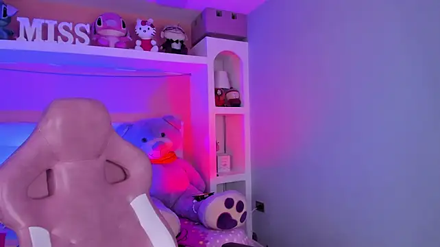 Miss___megan - fuck my mouth full of cum