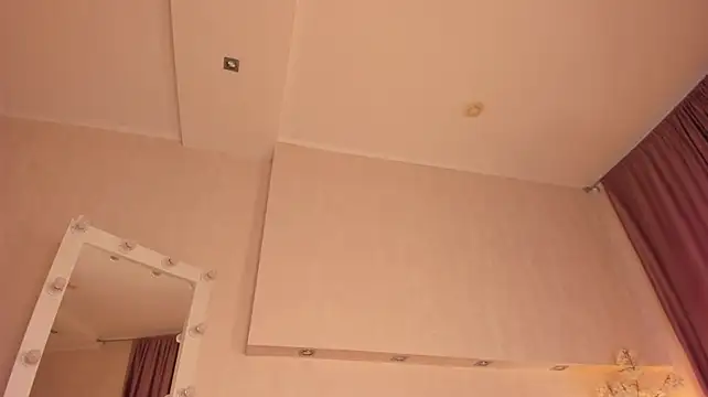Milena_Denmark - bottom view