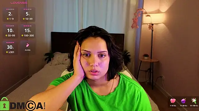 VivienRoss_ - write your nickname on my body
