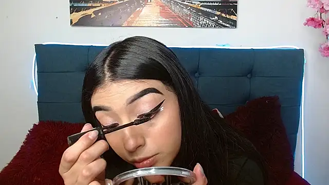 eva_six