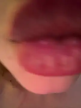 Michelle_lovique - GO PLAY WITH ANAL PLUG IN MARKET!!