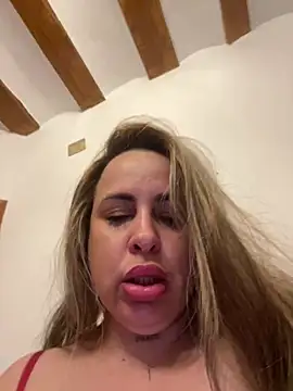 Laarti - Masturbacion hasta el orgasmo