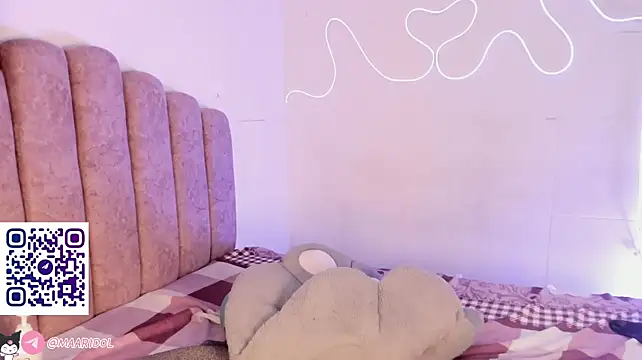 Leyli_doll1 - PANTY OFF + FINGER IN ASS!