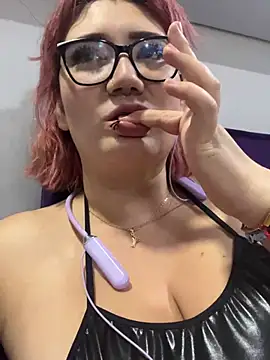 Cerecitaa02_ - suck tits fron my boss