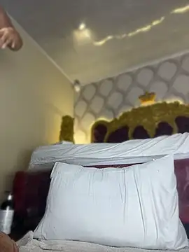 KendralHolson - destroy mi pussy 💦