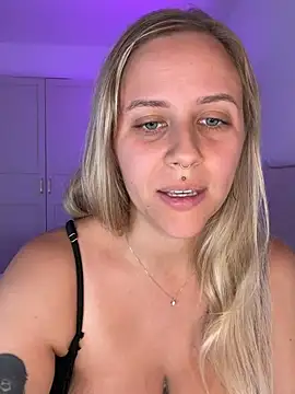 Lunawolf21 - finger pussy close up 💦