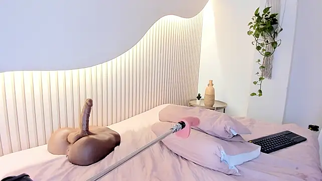 Luna_Tylor