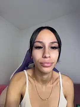 Miaa_love6969 - RED ASS