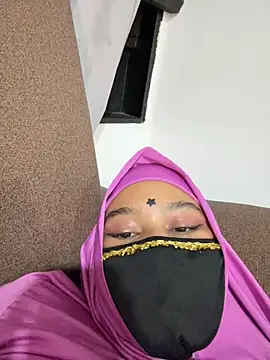 Aylin_arabic - Feet tease + touch