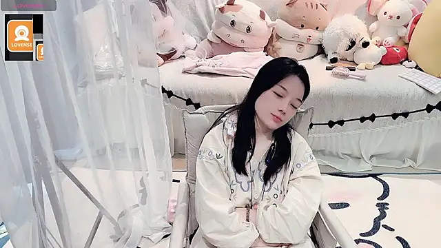 AKiKi711 - 我见过最美的画面，便是你我汗如雨下