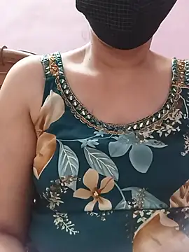 Honey_Babe06 - Suck boobs