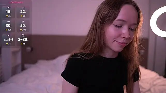 PinkyVenom__ - to show my buttcheeks closer