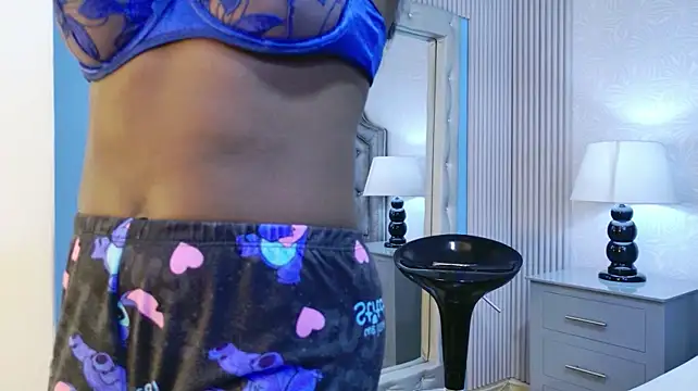 VickyWalles - twerkin your sexy girl song