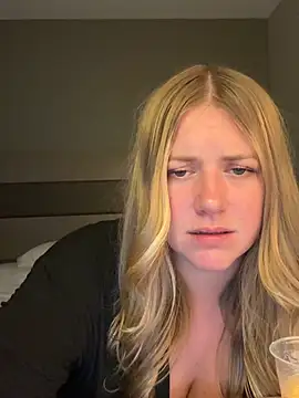 Allyanalangell - cum show