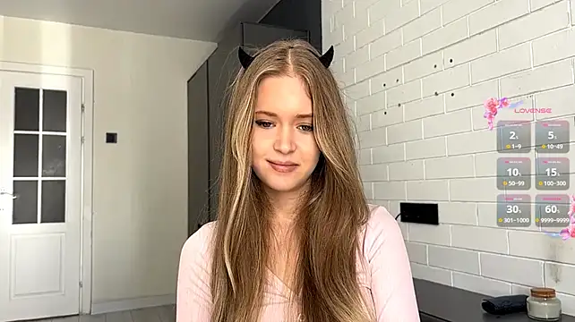 ZaidaSchwarten - underboobies